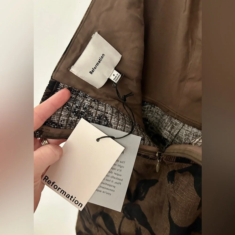 Reformation Junia Linen Halter Dress - Picture 6 of 9